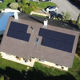 Installation photovoltaïque réalisée par Home Intelligence en Suisse romande